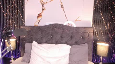 Snapshot of candy_canne__ chatting on March 2026 09:38:02 PM CamilaInstagram candy canne Pvt open online show from March 2026 09:38:02 PM