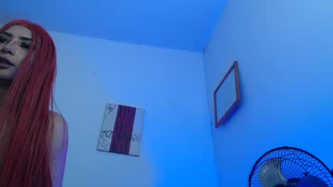 Snapshot of candy_cumy1 chatting on December 2024 03:32:02 PM Dayan Camila online show from December 2024 03:32:02 PM