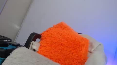 Snapshot of candy_cumyy1 chatting on December 2024 11:33:01 AM candy_cumyy1 online show from December 2024 11:33:01 AM