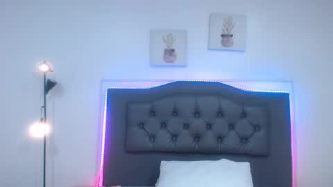 Candy online show from October 2025 06:41:02 PM