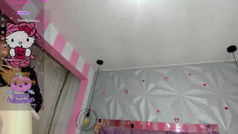 Ania online show from October 2025 11:11:01 AM