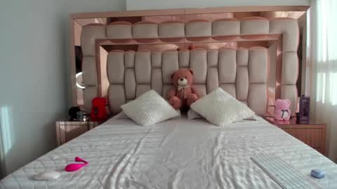 Snapshot of candy_sam28 chatting on January 2025 09:34:01 PM samantha online show from January 2025 09:34:01 PM