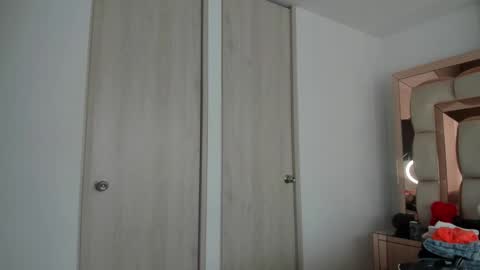 Snapshot of candy_sam28 chatting on January 2025 05:02:01 PM samantha online show from January 2025 05:02:01 PM