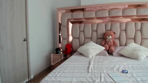 Snapshot of candy_sam28 chatting on January 2025 08:56:02 PM samantha online show from January 2025 08:56:02 PM