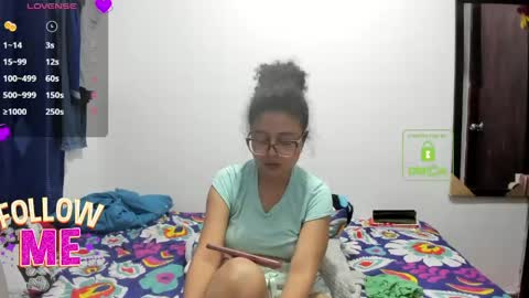 Snapshot of candy_val chatting on April 2026 06:39:01 AM candy_val online show from April 2026 06:39:01 AM