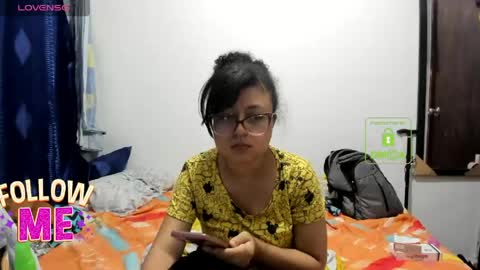 Snapshot of candy_val chatting on May 2026 06:32:03 AM candy_val online show from May 2026 06:32:03 AM