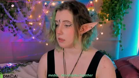 Snapshot of candy_yeah chatting on April 2026 06:19:01 AM Mary online show from April 2026 06:19:01 AM
