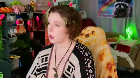 Snapshot of candy_yeahh chatting on July 2026 01:08:01 AM Mary online show from July 2026 01:08:01 AM