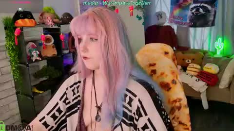 Snapshot of candy_yeahh chatting on July 2026 01:08:01 AM Mary online show from July 2026 01:08:01 AM