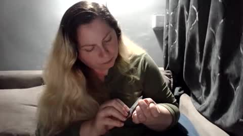 Laura online show from March 2026 08:04:01 PM