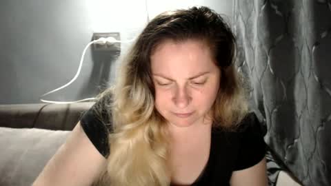 Snapshot of candycream74 chatting on June 2026 07:46:01 PM Laura online show from June 2026 07:46:01 PM