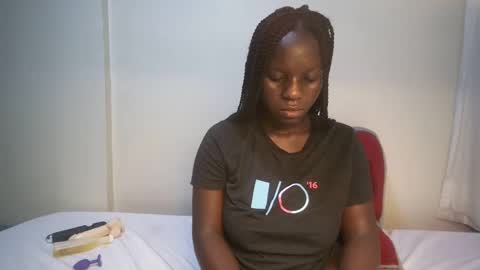 candycurly_ online show from March 2025 02:56:02 PM