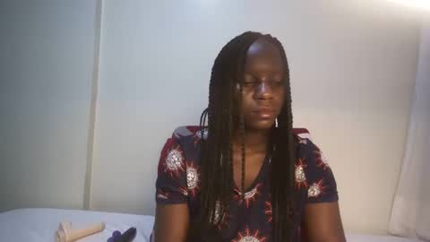 candycurly_ online show from March 2025 02:21:02 PM