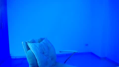 Candy Dowson online show from November 2025 11:44:01 AM