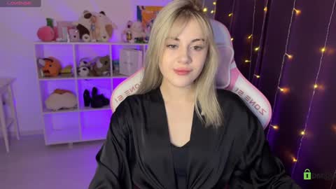 Snapshot of candyhannah chatting on February 2025 04:03:02 PM You can call me HH online show from February 2025 04:03:02 PM