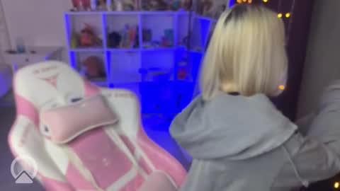 Snapshot of candyhannah chatting on September 2025 06:51:02 PM You can call me HH online show from September 2025 06:51:02 PM