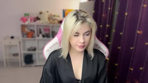 Snapshot of candyhannah chatting on November 2025 07:46:02 PM You can call me HH online show from November 2025 07:46:02 PM