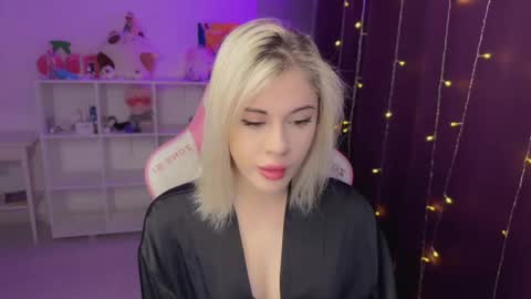 Snapshot of candyhannah chatting on November 2025 05:45:02 PM You can call me HH online show from November 2025 05:45:02 PM