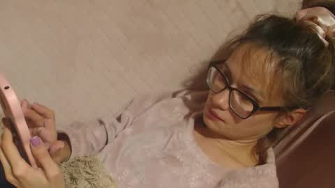 say meow and send tips  online show from October 2025 07:03:01 PM