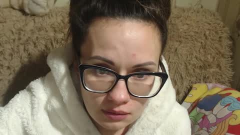 say meow and send tip  online show from February 2025 09:04:02 PM