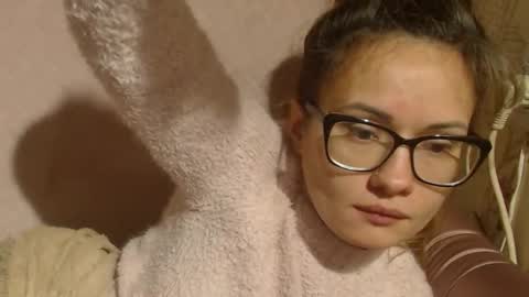 say meow and send tip  online show from October 2025 02:49:01 PM