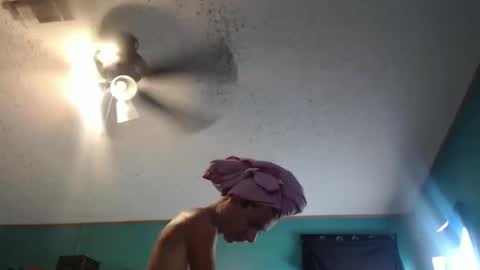 candyshop2024 online show from September 2025 02:33:02 PM