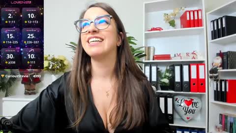 Snapshot of candywesst chatting on January 2025 08:03:01 AM Candy My pleasure its in your hands online show from January 2025 08:03:01 AM