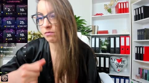 Snapshot of candywesst chatting on January 2025 07:38:02 AM Candy My pleasure its in your hands online show from January 2025 07:38:02 AM