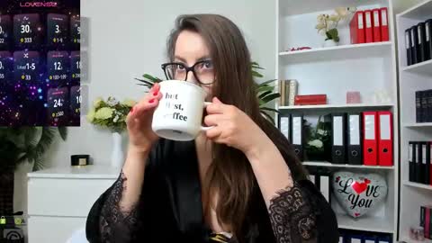 Snapshot of candywesst chatting on February 2025 09:56:01 AM Candy My pleasure its in your hands online show from February 2025 09:56:01 AM