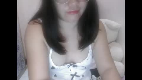 Snapshot of candyyonah03 chatting on October 2025 07:58:02 PM candyyonah03 online show from October 2025 07:58:02 PM