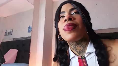 Aura  online show from February 2025 12:03:02 PM