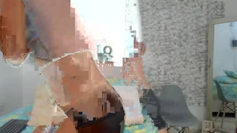 Snapshot of canhela1 chatting on April 2026 11:46:01 PM Canhela online show from April 2026 11:46:01 PM