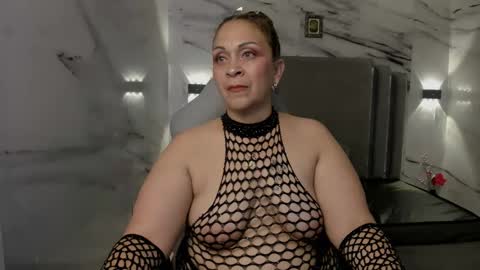 Canndy Evanns online show from December 2024 04:40:01 AM