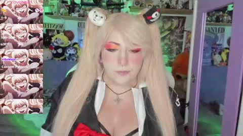 Snapshot of canndy_new chatting on April 2026 09:32:01 AM Canndyy Daniela online show from April 2026 09:32:01 AM