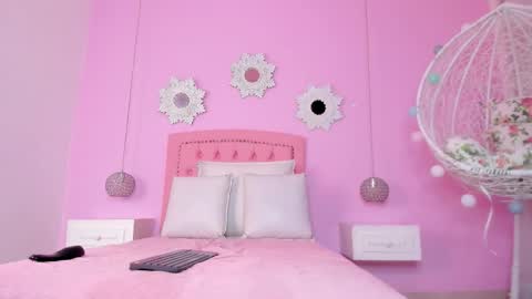 Snapshot of cannelasmith chatting on October 2025 07:36:02 PM cannelasmith online show from October 2025 07:36:02 PM