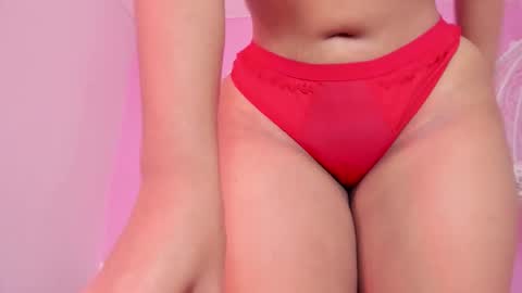 Snapshot of cannelasmith chatting on October 2025 08:35:01 PM cannelasmith online show from October 2025 08:35:01 PM