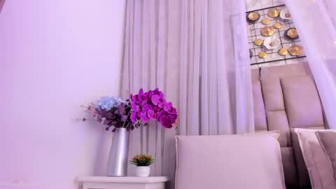 Snapshot of cannelasmith chatting on May 2026 01:13:01 AM cannelasmith online show from May 2026 01:13:01 AM