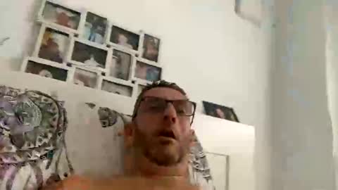 caporal43 online show from November 2025 12:07:01 PM