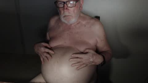 Snapshot of capt5105 chatting on February 2025 04:02:01 PM capt5105 online show from February 2025 04:02:01 PM