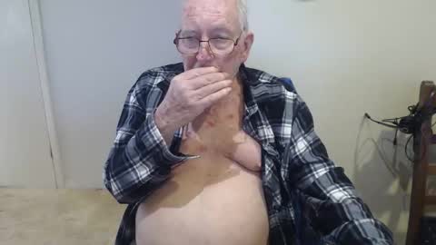 Snapshot of capt5105 chatting on March 2026 11:42:01 PM capt5105 online show from March 2026 11:42:01 PM