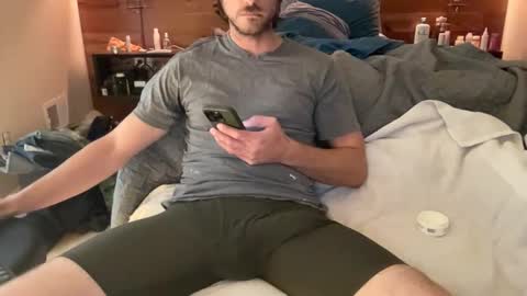 captainlonghammer online show from May 2026 04:01:02 PM