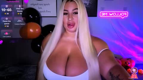 Snapshot of cara__harris chatting on October 2025 07:26:02 PM . . online show from October 2025 07:26:02 PM