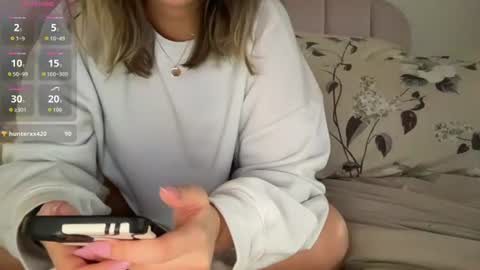 Snapshot of carabou11 chatting on June 2026 09:26:01 PM Cara Bou online show from June 2026 09:26:01 PM