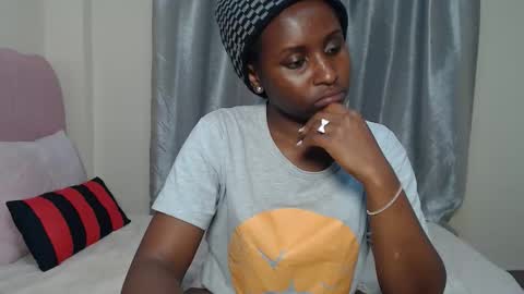 caramel online show from December 2025 07:43:02 PM