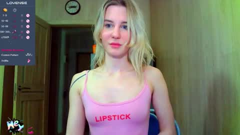 Snapshot of caramel_pie_ chatting on September 2025 06:30:02 PM caramel online show from September 2025 06:30:02 PM