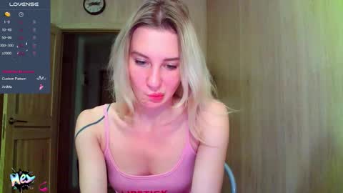 Snapshot of caramel_pie_ chatting on November 2025 07:23:02 PM caramel online show from November 2025 07:23:02 PM