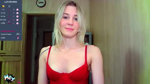 Snapshot of caramel_pie_ chatting on November 2025 05:33:02 PM caramel online show from November 2025 05:33:02 PM