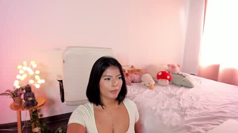              online show from January 2025 01:59:02 PM