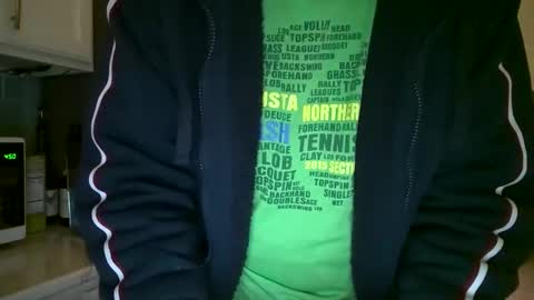 Snapshot of caressluving chatting on March 2025 10:49:02 PM Caressluving online show from March 2025 10:49:02 PM