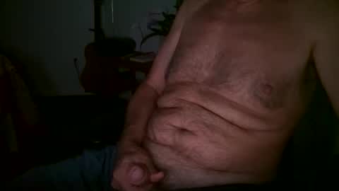 Snapshot of caressluving chatting on October 2025 06:20:02 AM Caressluving online show from October 2025 06:20:02 AM